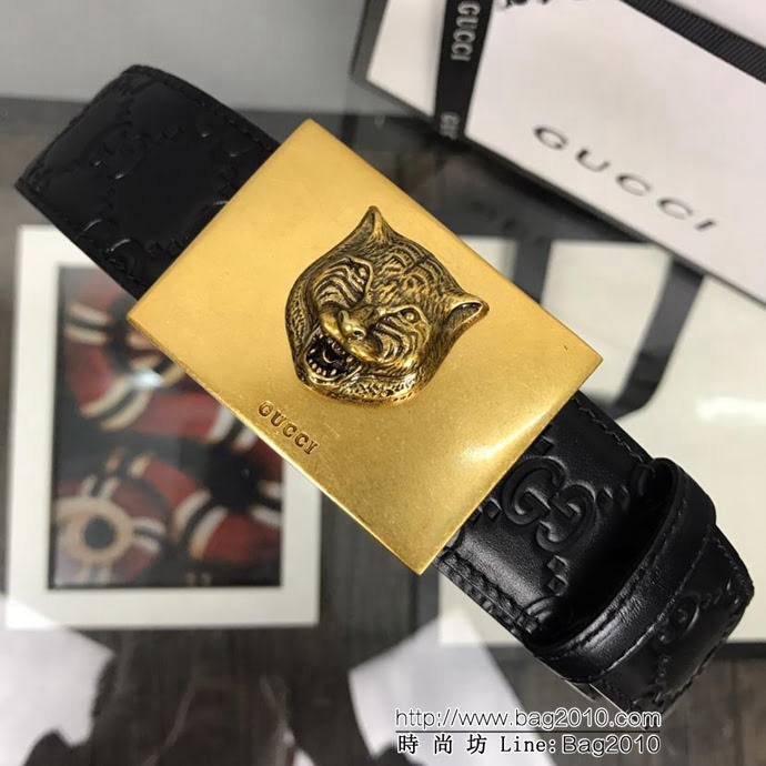 GUCCI古馳 官網新款 正品規格 原單品質 頭層小牛皮壓花 對版尖尾 復古老虎板扣 男士皮帶  xfp1089